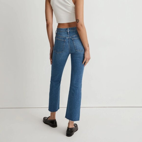 Madewell Kick Out Crop Jeans •33• Raw Hem Edition NI962 Cherryville Wash *NWT* - Picture 3 of 3